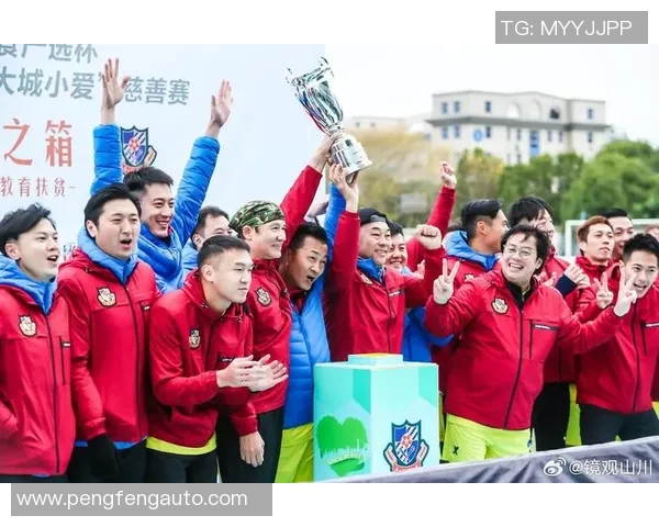 与足球明星神似的那些人他们的故事和传奇同样精彩