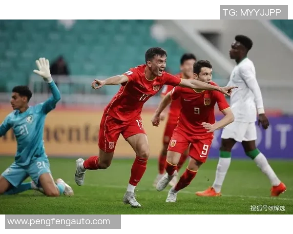 上海足球队在足球节奏排行榜中荣登第六名引发热议与期待 上海足球队在足球节奏排行榜中荣登第六名引发热议与期待