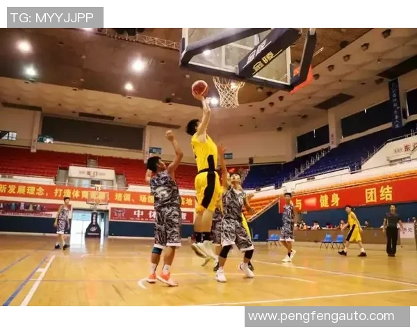 广州篮球队在世界锦标赛中的个人能力表现全面分析与点评